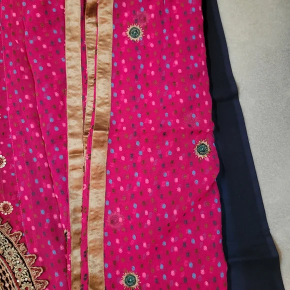 Embellished Semi Stitched Suit - Picture 6 of 8